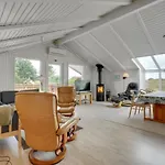 Arlette - 1-8km From The Sea By Interhome *