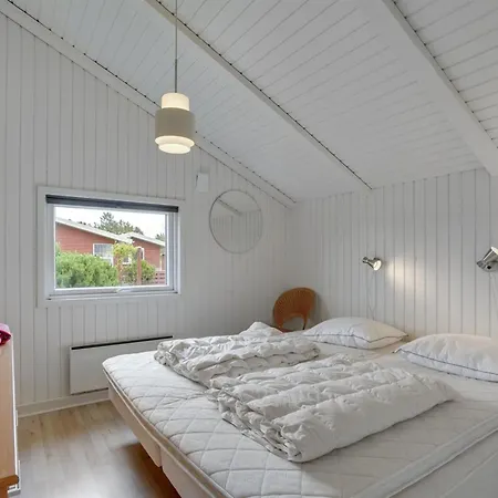 Arlette - 1-8km From The Sea By Interhome 펜션