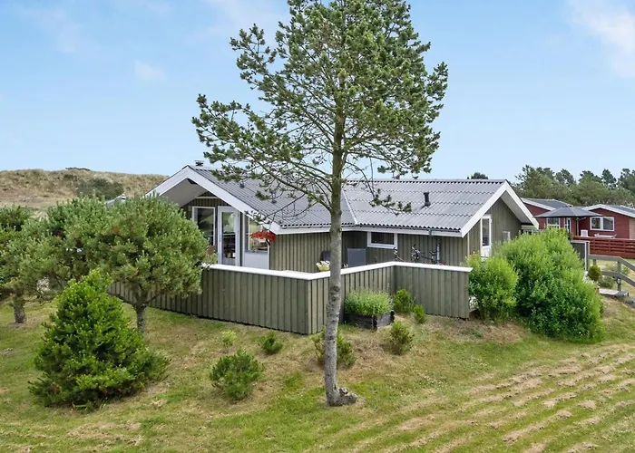 Arlette - 1-8km From The Sea By Interhome *